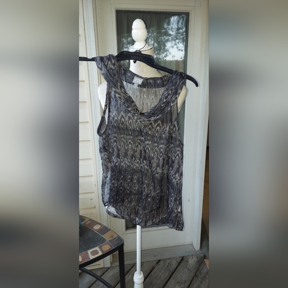 Womans Sheer Tank Top Shirt from Converse One Star from Medium - Picture 2 of 5